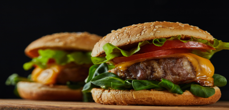  Mouthwatering Burgers: From Classic to Gourmet Creations