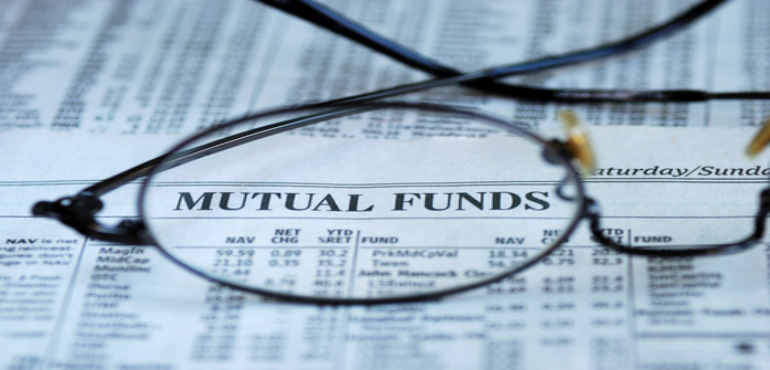  Understanding Mutual Funds and ETFs: Investing in Managed Funds